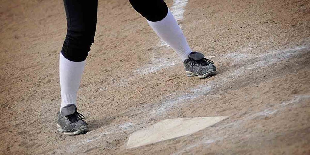 10 Best Baseball Turf Shoes 2024 [Feb. Review]